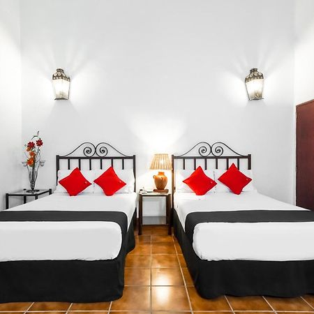 Capital O El Nito Posada Oaxaca ภายนอก รูปภาพ