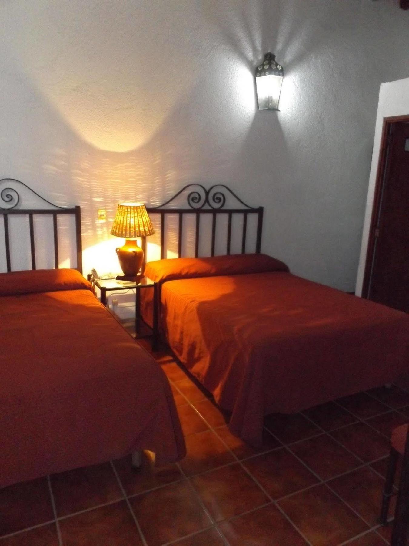 Capital O El Nito Posada Oaxaca ภายนอก รูปภาพ